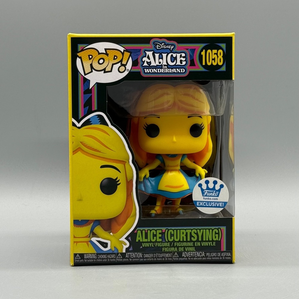 Funko Pop! #1058 Alice In Wonderland Blacklight Exclusive w/ Protector *Vaulted*